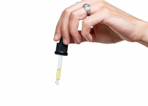 El sistema cannabinoide es variable de un sujeto a otro: no hace falta decir que, del mismo modo, la dosis de aceite de CBD necesaria para aliviar ciertos problemas puede variar