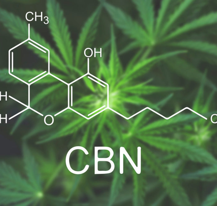 Le CBN, ou cannabinol, est un composé organique qui se trouve en faible concentration au sein de variétés de chanvre.